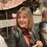 Debbie ixer profil fotoğrafı