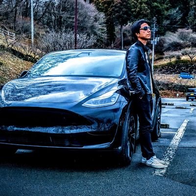ToModelY's profile picture