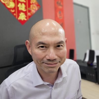 LIM LIP ENG's profile picture