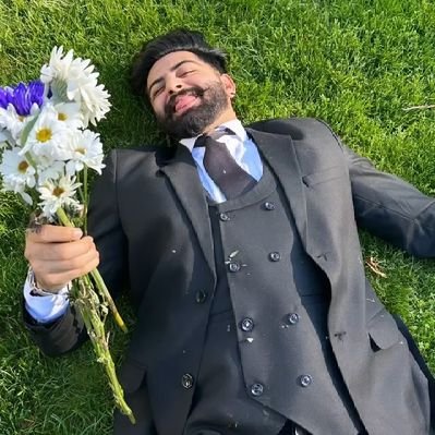 stub_born's profile picture