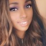 Profilbild von Shayla 🦋✨