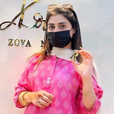 Zoii Hashmii🐦's profile picture