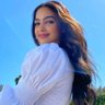 julia's profile picture