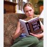 Sue 📚💌's profile picture
