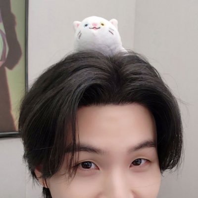 trinh ⁷ ⟭⟬ 💜's profile picture
