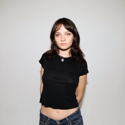 Cherry Glazerr's profile picture