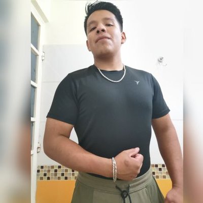 luisl24712's profile picture