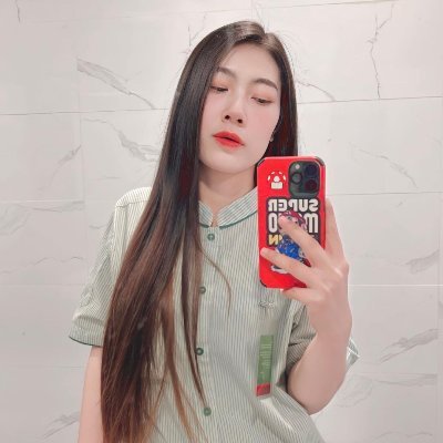 จุ๋ม สาวเซเว่นสาขา3's profile picture