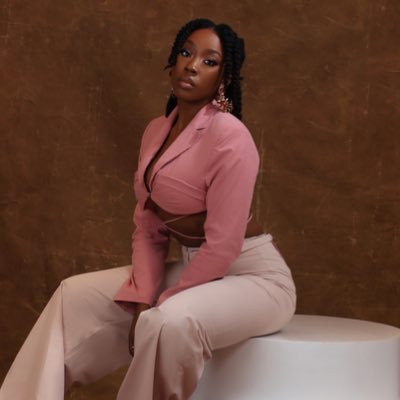 Beverly Naya's profile picture
