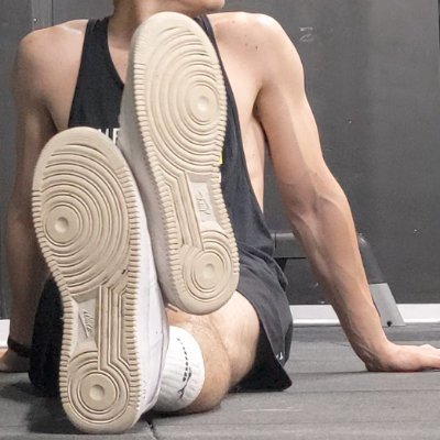dirty_italian_boy (4.2k) 🦶👟🧦💦👅's profile picture