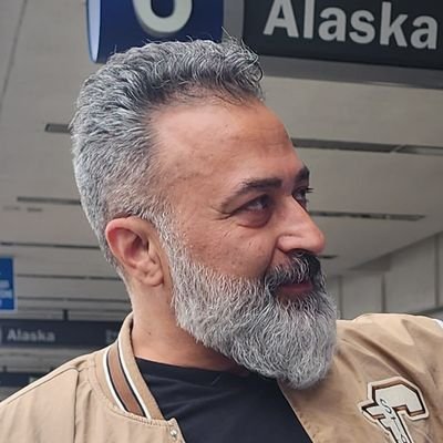 ybensnkr888's profile picture