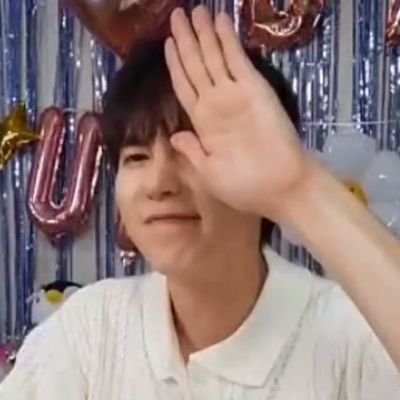 갸라 🐧 semi ia's profile picture