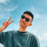 adil profil fotoğrafı