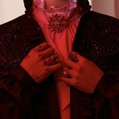 v4nngguk's profile picture