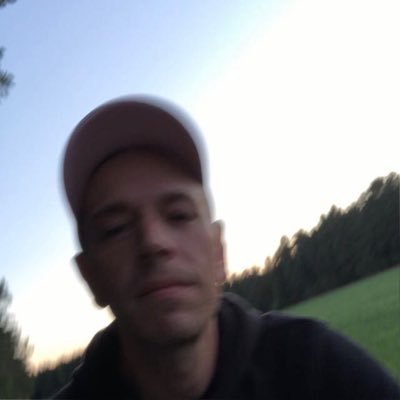 longcurvedcock's profile picture