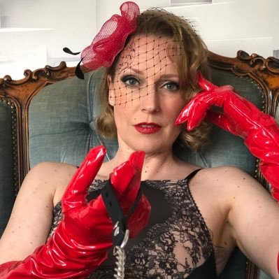 LadyMiaPain's profile picture