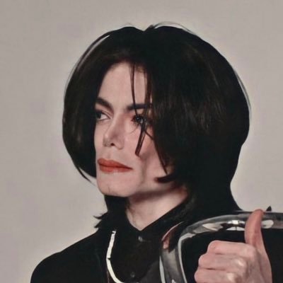 r.'s profile picture