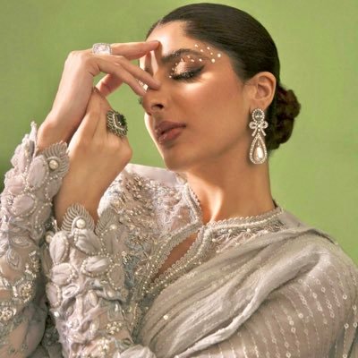 MawraHocane's profile picture