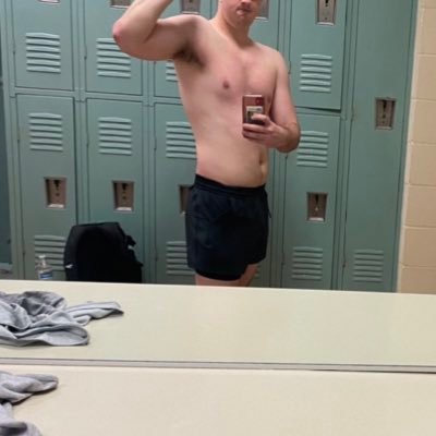 collegekid1234's profile picture