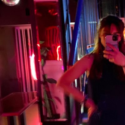 ivy anastasia (5/15)'s profile picture