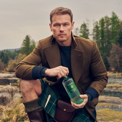 Sam Heughan's profile picture