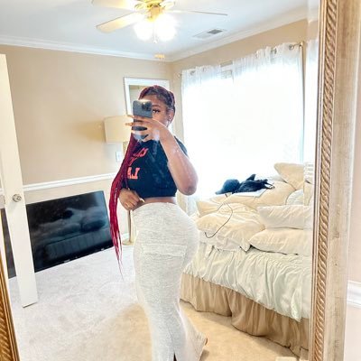Jthecharm's profile picture
