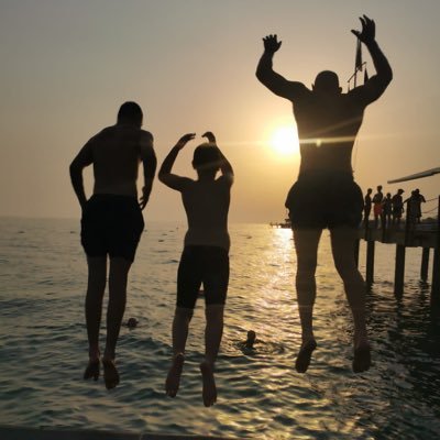 Andi Manley's profile picture