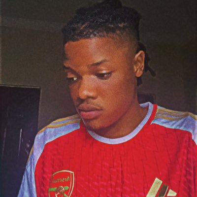 𝐌𝐀𝐋𝐈𝐊's profile picture
