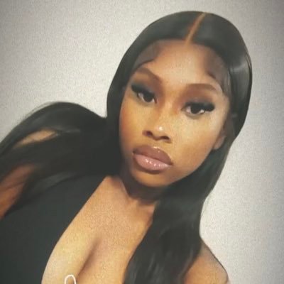 whitney⚡️'s profile picture