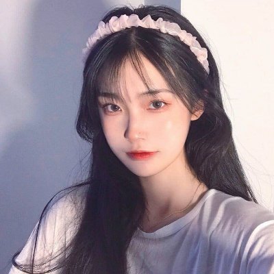 轻俏's profile picture