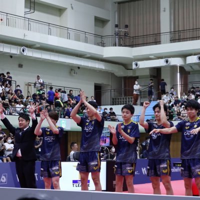 西東輝's profile picture