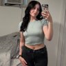 Holly's profile picture