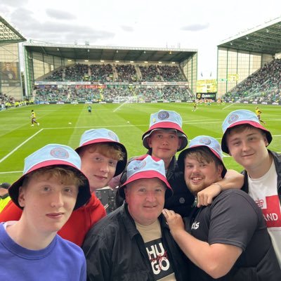SamAV23's profile picture
