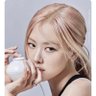 Novanani87's profile picture