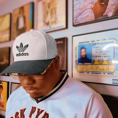 CRWNDKING_Brand's profile picture