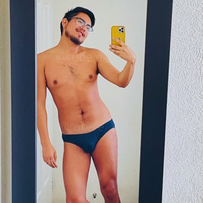 Robee_e's profile picture