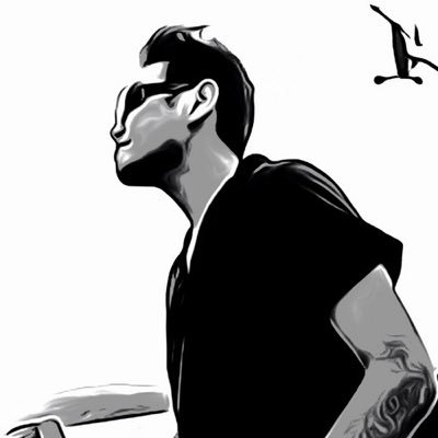 骆逸's profile picture