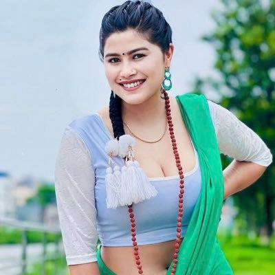 🍑उपासना🍑's profile picture