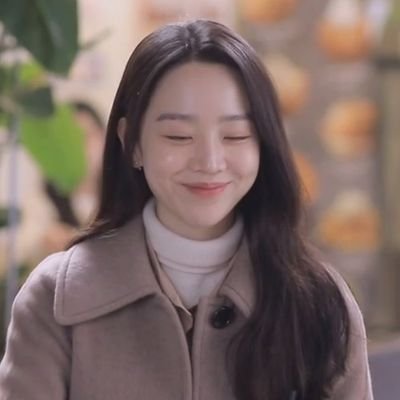 i's profile picture