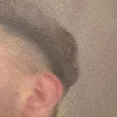 AznStani's profile picture