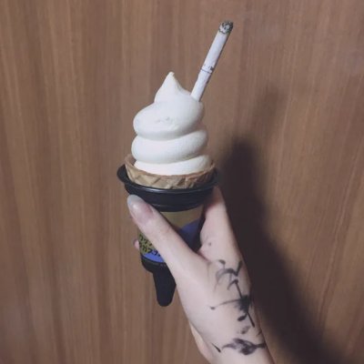 섭's profile picture