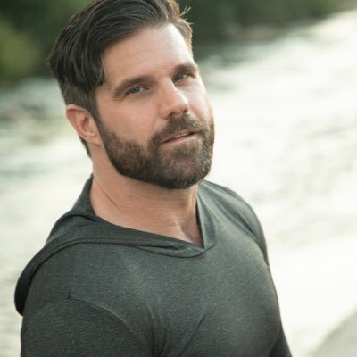 JoeyRyanOnline's profile picture