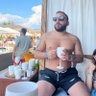 Evet Cc.'s profile picture