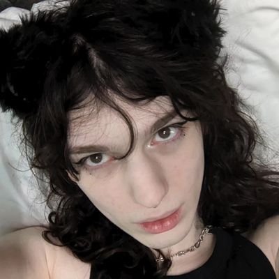 lainlaid's profile picture
