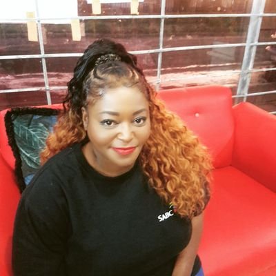 nozintombimiya's profile picture