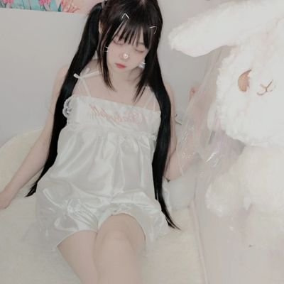 DADALolita123's profile picture