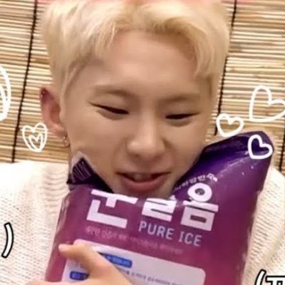 SEVENTEEN28329's profile picture