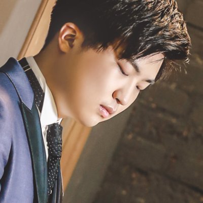 百千万億 萬(つもいよろず)'s profile picture