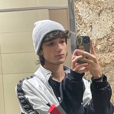 piantino isterico's profile picture