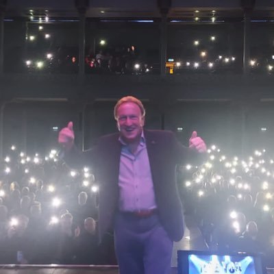 warnockofficial's profile picture